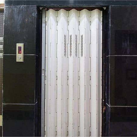 Fabexpress Om Shanti International Calcutta  Esterno foto